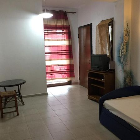 Peaceful Apartments In Elani Luaran gambar